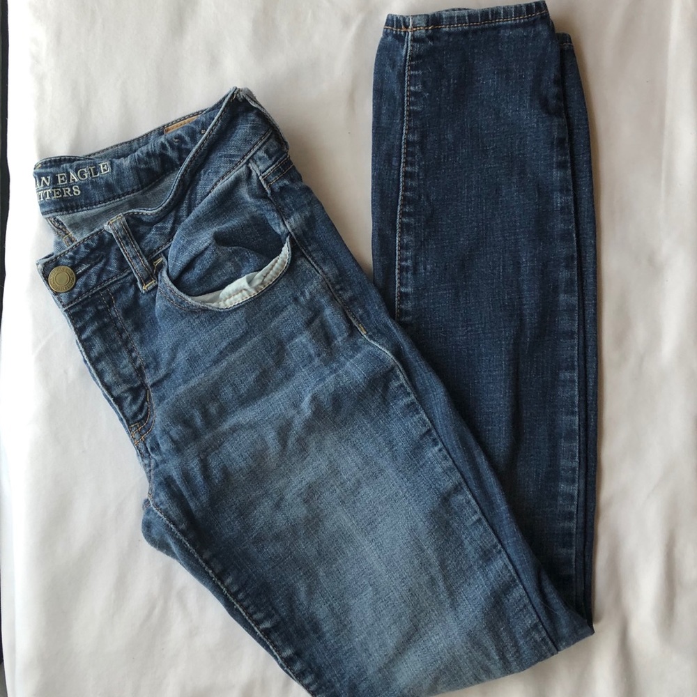 American Eagle Size 6 Jeans